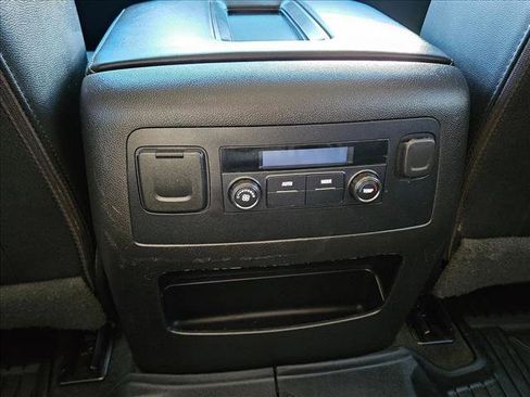 Used 2018 Chevrolet Tahoe LT image 18