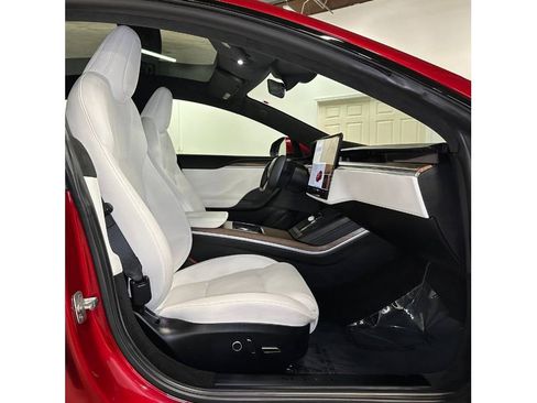 Used 2024 Tesla Model S AWD/4WD image 19