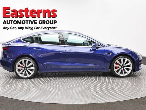 Used 2018 Tesla Model 3 Long Range AWD/4WD image 4