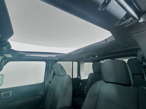 New 2026 Jeep Wrangler Unlimited Sahara image 25