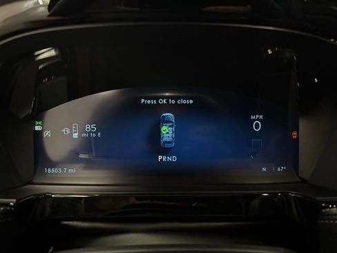 Used 2025 Lincoln Corsair FWD image 18