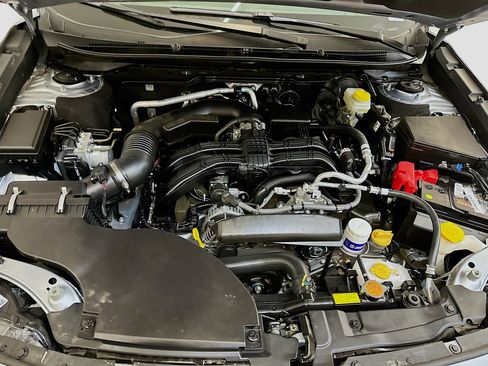 Used 2024 Subaru Outback Limited image 36