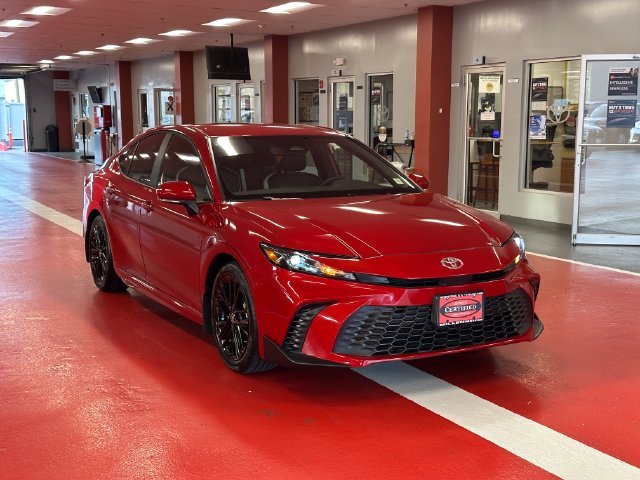 Certified 2026 Toyota Camry SE w/ Convenience Package FWD image 2