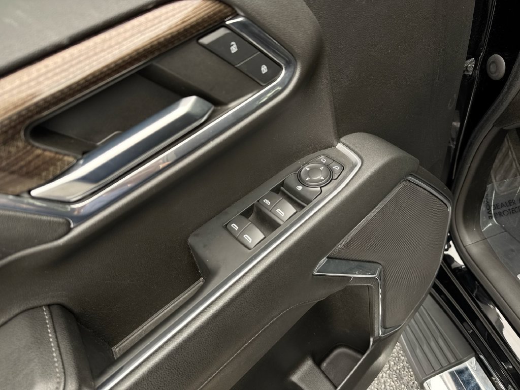 Used 2023 Chevrolet Silverado 1500 LT RWD image 15