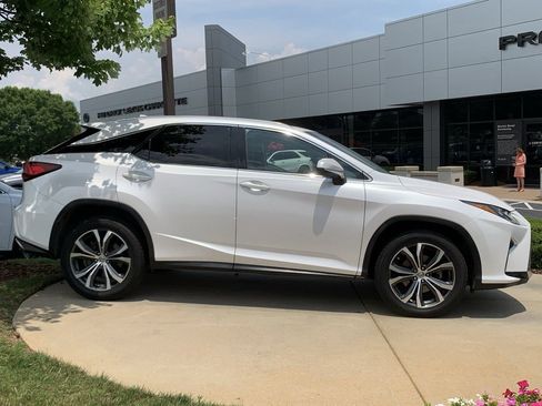 Used 2017 Lexus RX 350 FWD w/ Premium Package image 11