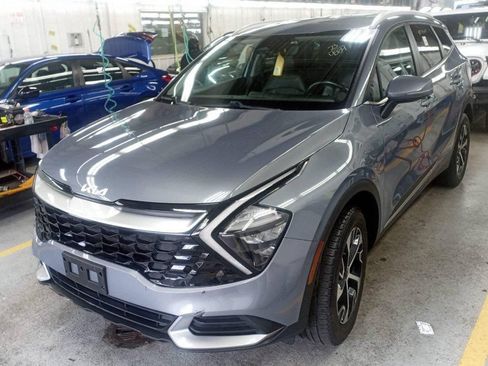 Used 2023 Kia Sportage EX AWD/4WD image 1