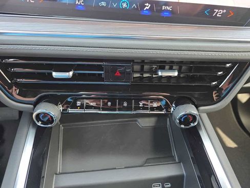 New 2026 Chevrolet Suburban LS RWD image 18