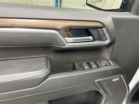 Used 2025 Chevrolet Silverado 1500 RST w/ Convenience Package II image 21