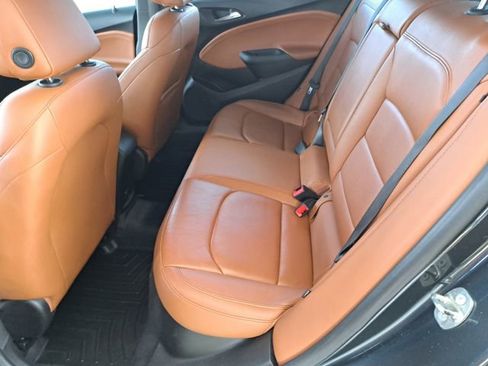 Used 2018 Chevrolet Cruze LT w/ Leather Package image 24