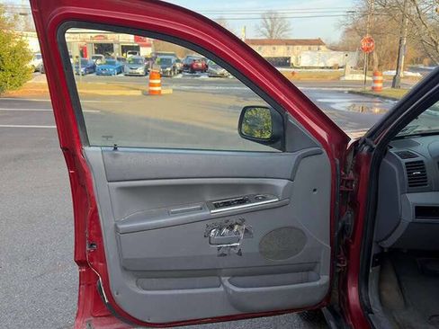 Used 2006 Jeep Grand Cherokee Laredo image 19