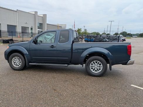 Used 2021 Nissan Frontier SV AWD/4WD image 8
