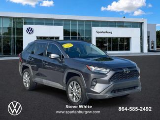 Used 2022 Toyota RAV4 XLE Premium FWD video 1