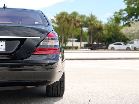 Used 2007 Mercedes-Benz S 550 image 38