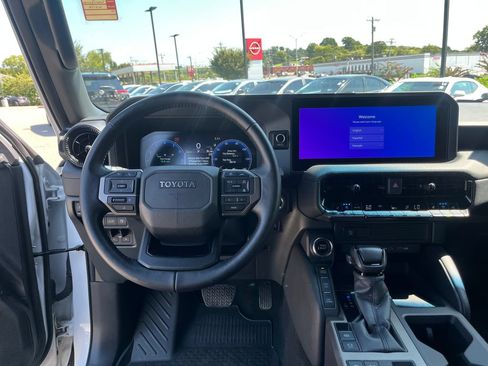 Used 2025 Toyota Land Cruiser AWD/4WD image 23