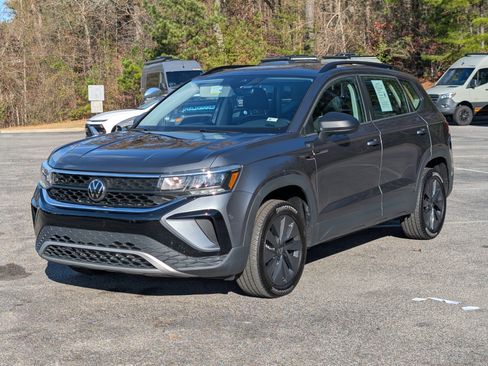 Used 2024 Volkswagen Taos S image 5