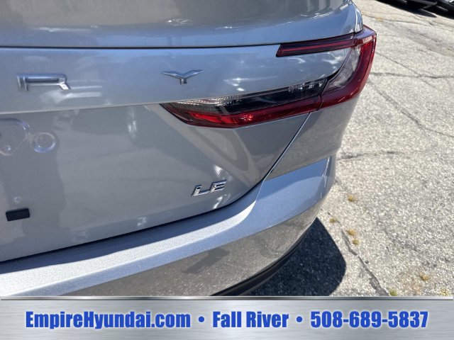 Used 2025 Toyota Camry LE FWD image 6