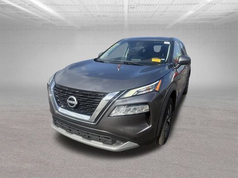 Used 2023 Nissan Rogue SV AWD/4WD image 12