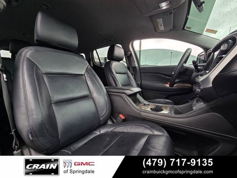 Used 2021 GMC Acadia SLE w/ Driver Convenience Package FWD image 30