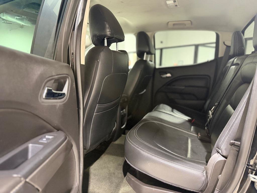 Used 2016 GMC Canyon SLE w/ SLE Convenience Package AWD/4WD image 11