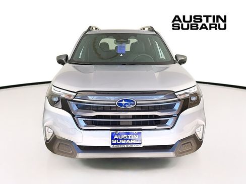 Used 2026 Subaru Forester Premium image 3