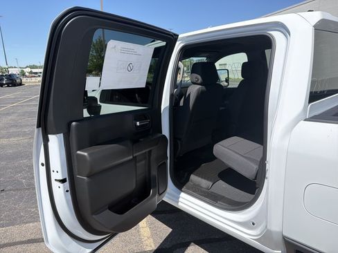 New 2026 Chevrolet Silverado 2500 Custom w/ Custom Value Package AWD/4WD image 20