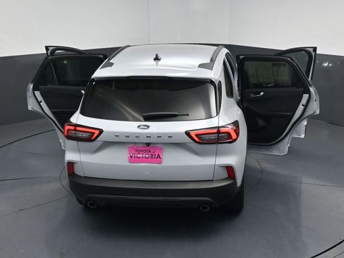Used 2025 Ford Escape ST-Line FWD image 25