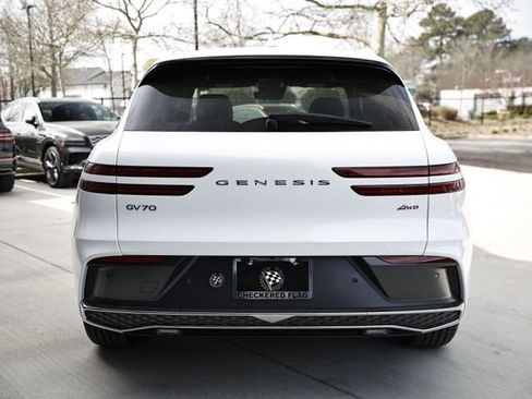 New 2026 Genesis GV70 2.5T Advanced image 10