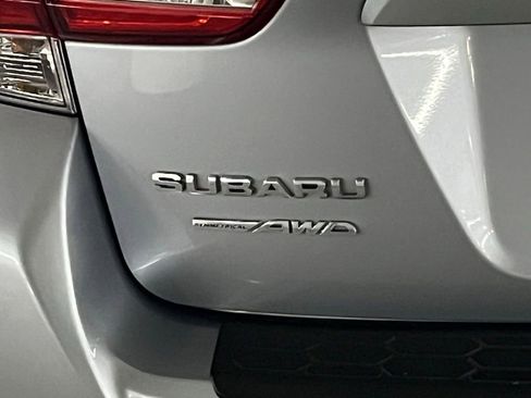 Used 2019 Subaru Crosstrek 2.0i w/ Eyesight System image 32