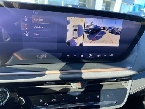 Used 2026 Buick Envision Sport Touring image 9