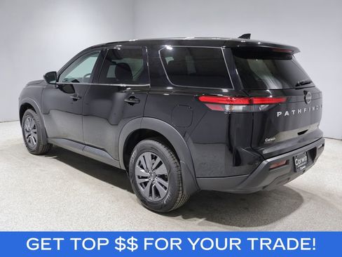Used 2022 Nissan Pathfinder S AWD/4WD image 4