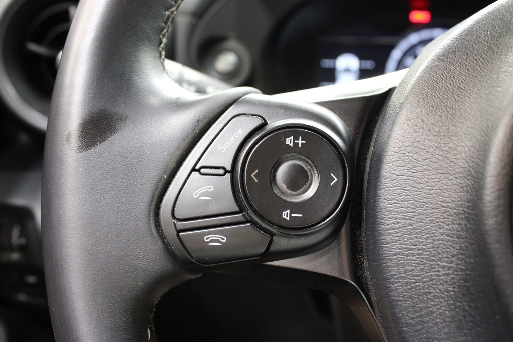 Used 2023 Toyota GR86 RWD image 23