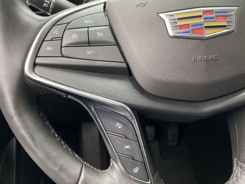 Used 2018 Cadillac XT5 Premium Luxury AWD/4WD image 22