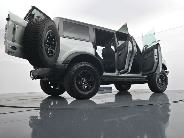 Used 2021 Ford Bronco First Edition AWD/4WD image 45