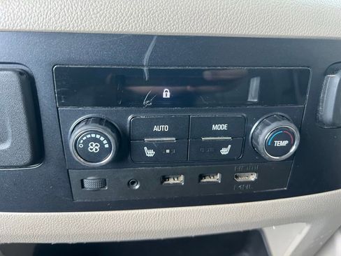 Used 2018 GMC Yukon Denali w/ Denali Ultimate Package AWD/4WD image 36