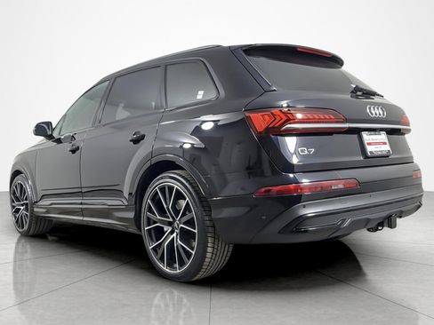 Used 2021 Audi Q7 3.0T Prestige w/ Prestige Package AWD/4WD image 3