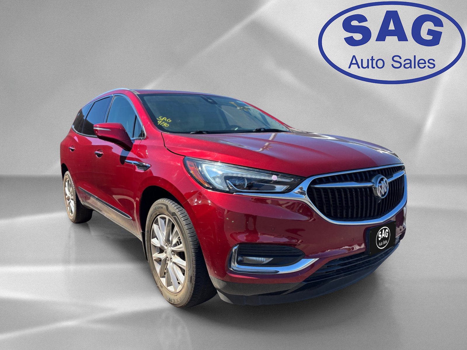 Used 2020 Buick Enclave Premium w/ Surround and Sites Package FWD image 2