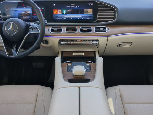 Used 2026 Mercedes-Benz GLE 450 4MATIC image 53