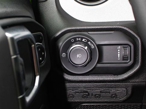 New 2026 Jeep Wrangler Unlimited Sport image 16