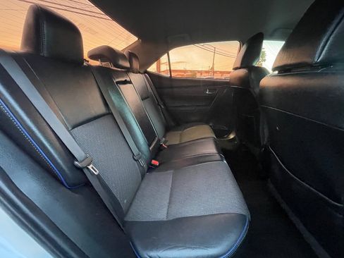 Used 2017 Toyota Corolla SE w/ Carpet Mat Package (TMS) image 14