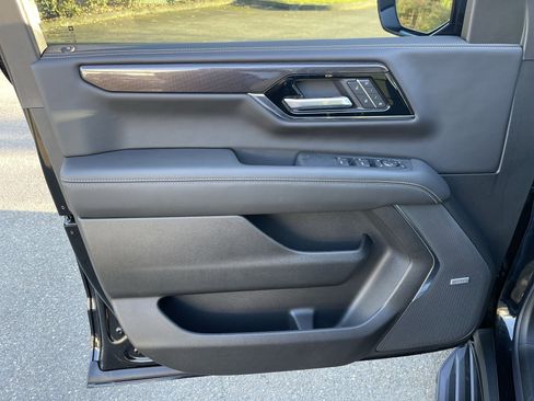 New 2026 GMC Yukon Elevation AWD/4WD image 56