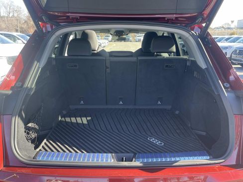 Used 2025 Audi Q5 Premium Plus w/ Premium Plus image 10