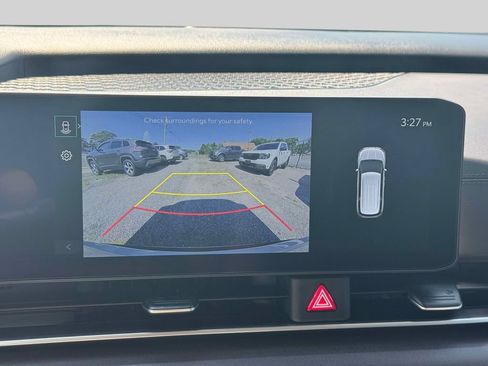 Used 2025 Kia Carnival EX FWD image 27