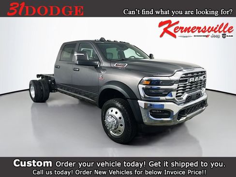 New 2026 RAM 5500 Tradesman w/ Chrome Appearance Group image 1