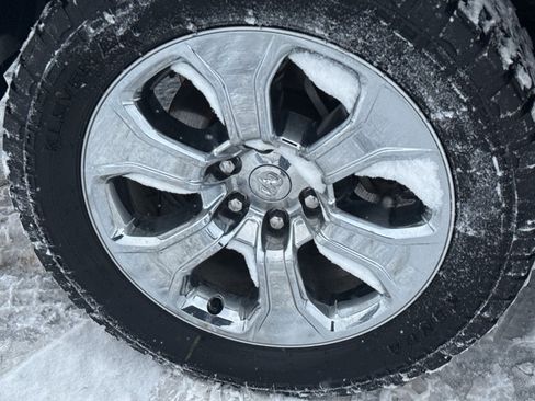 Used 2023 RAM 1500 Big Horn image 9