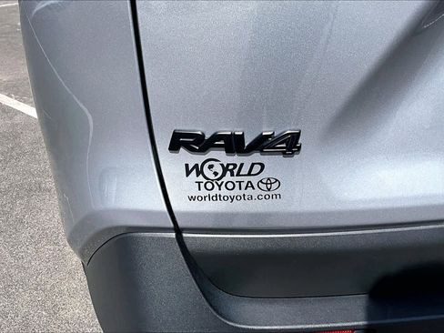 Used 2024 Toyota RAV4 XLE Premium FWD image 31
