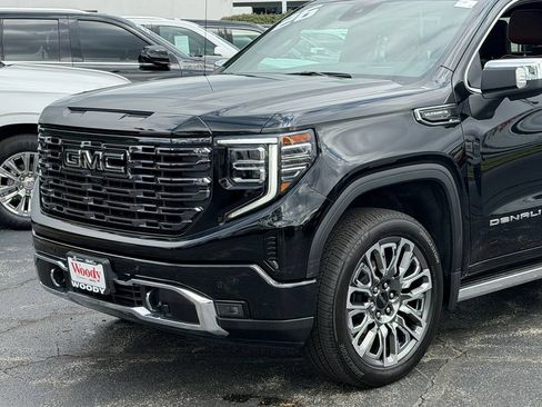 Certified 2026 GMC Sierra 1500 Denali Ultimate AWD/4WD image 4