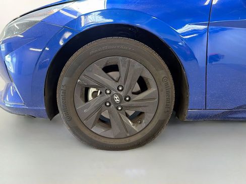 Used 2023 Hyundai Elantra SEL FWD image 28