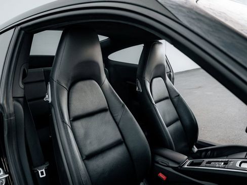 Used 2014 Porsche 911 Carrera image 30