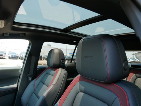 New 2027 Chevrolet Equinox RS w/ Safety and Technology Package AWD/4WD image 18