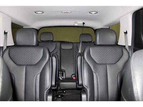 Used 2025 Hyundai Palisade SEL image 28